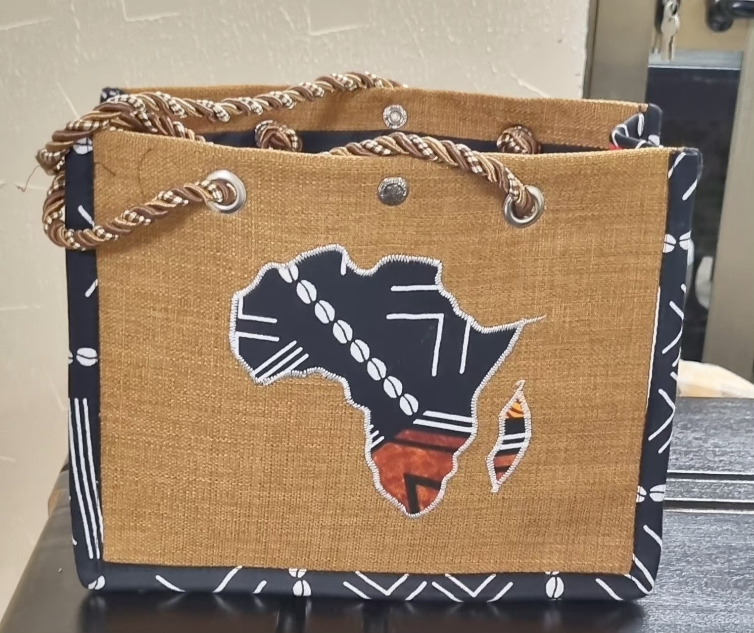 Sac Africa mini - Image 4