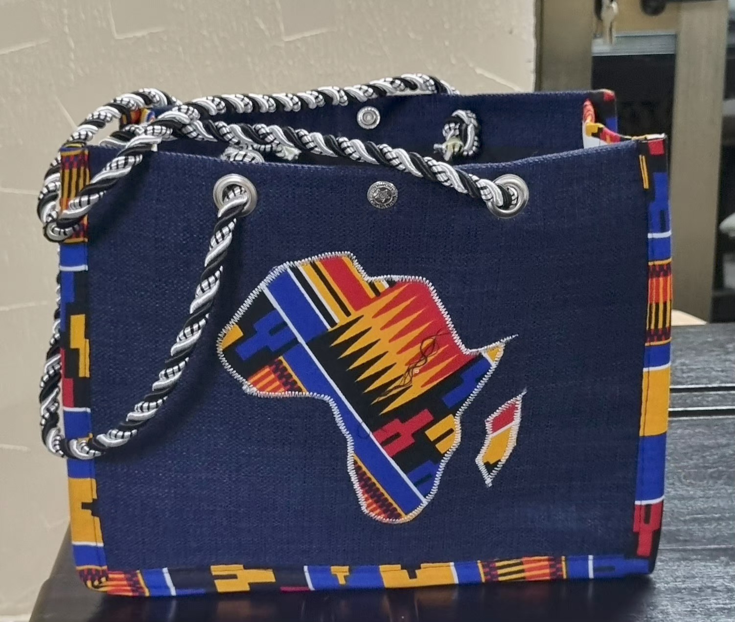 Sac Africa mini - Image 6