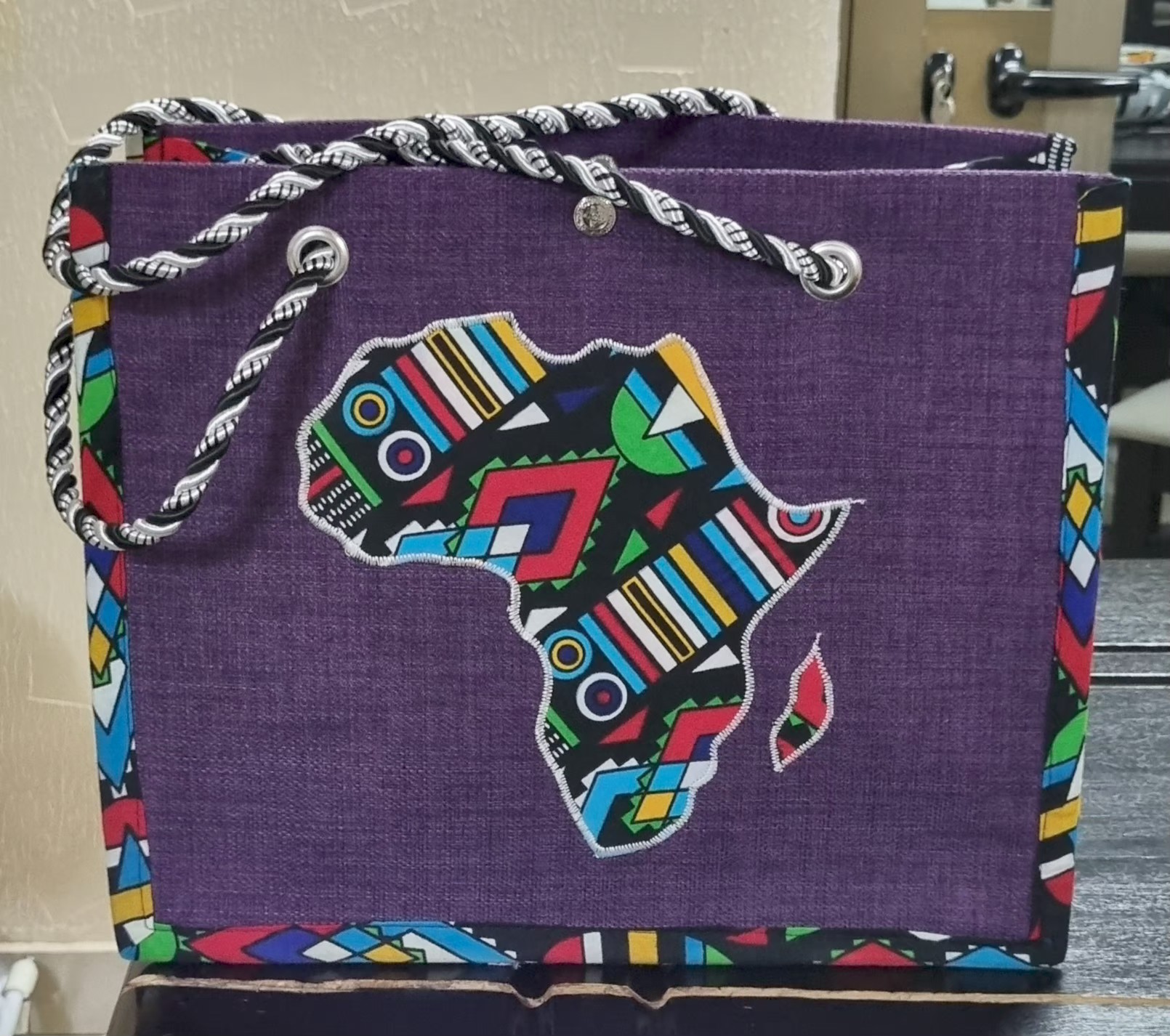 Sac Africa big - Image 2