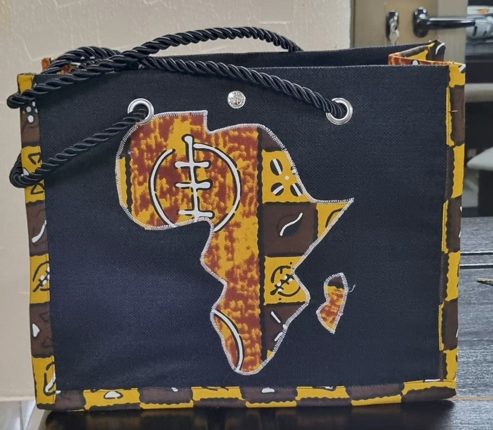 Sac Africa big - Image 4